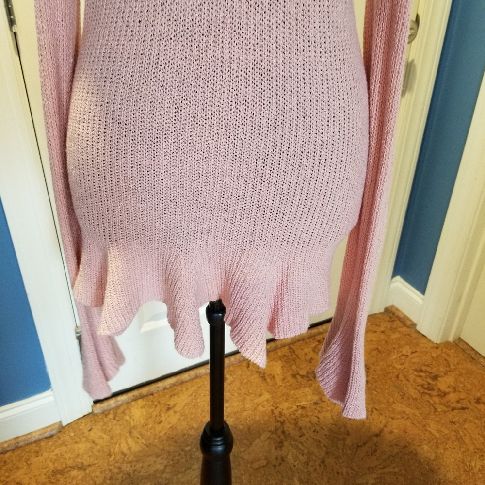 Express Sweater - Picture 4 of 7